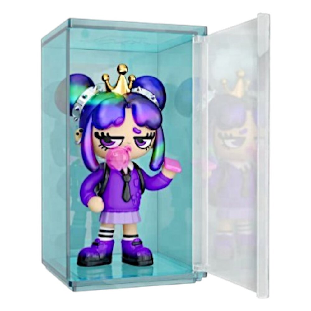 XOX Kweenie Fearless Kweens Mystery Pack Collectible Figurine with Display Case - Picture 10 of 12